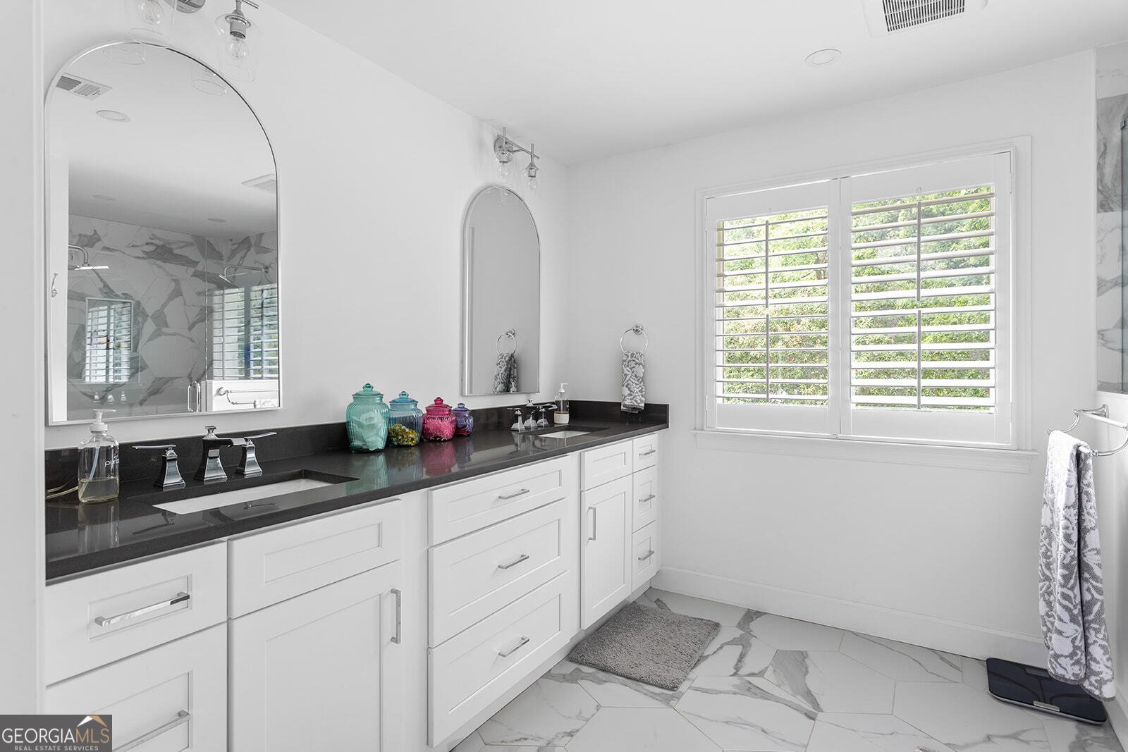 5070 Hensley Drive Atlanta - 28