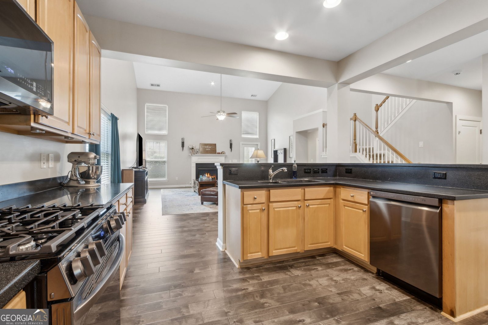 7927 Keepsake Lane Flowery Branch - 13