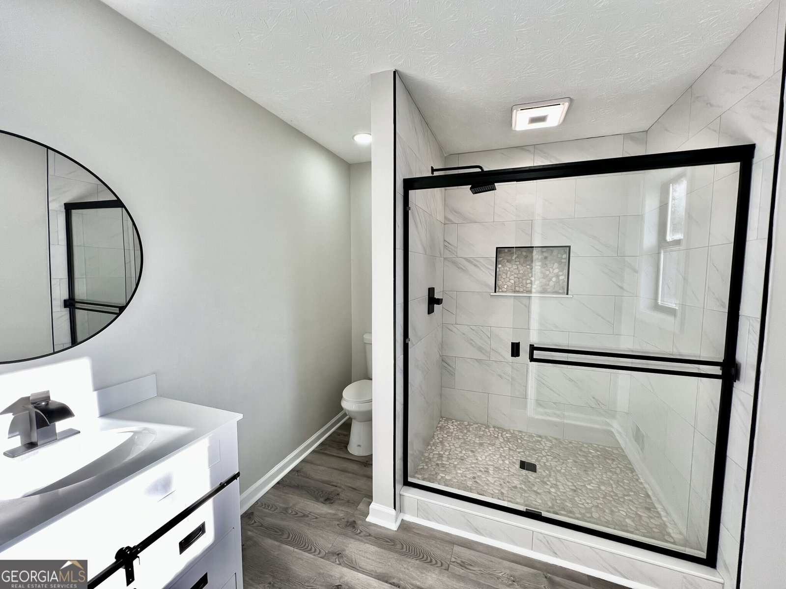 295 LAMDEN Court Lawrenceville - 17