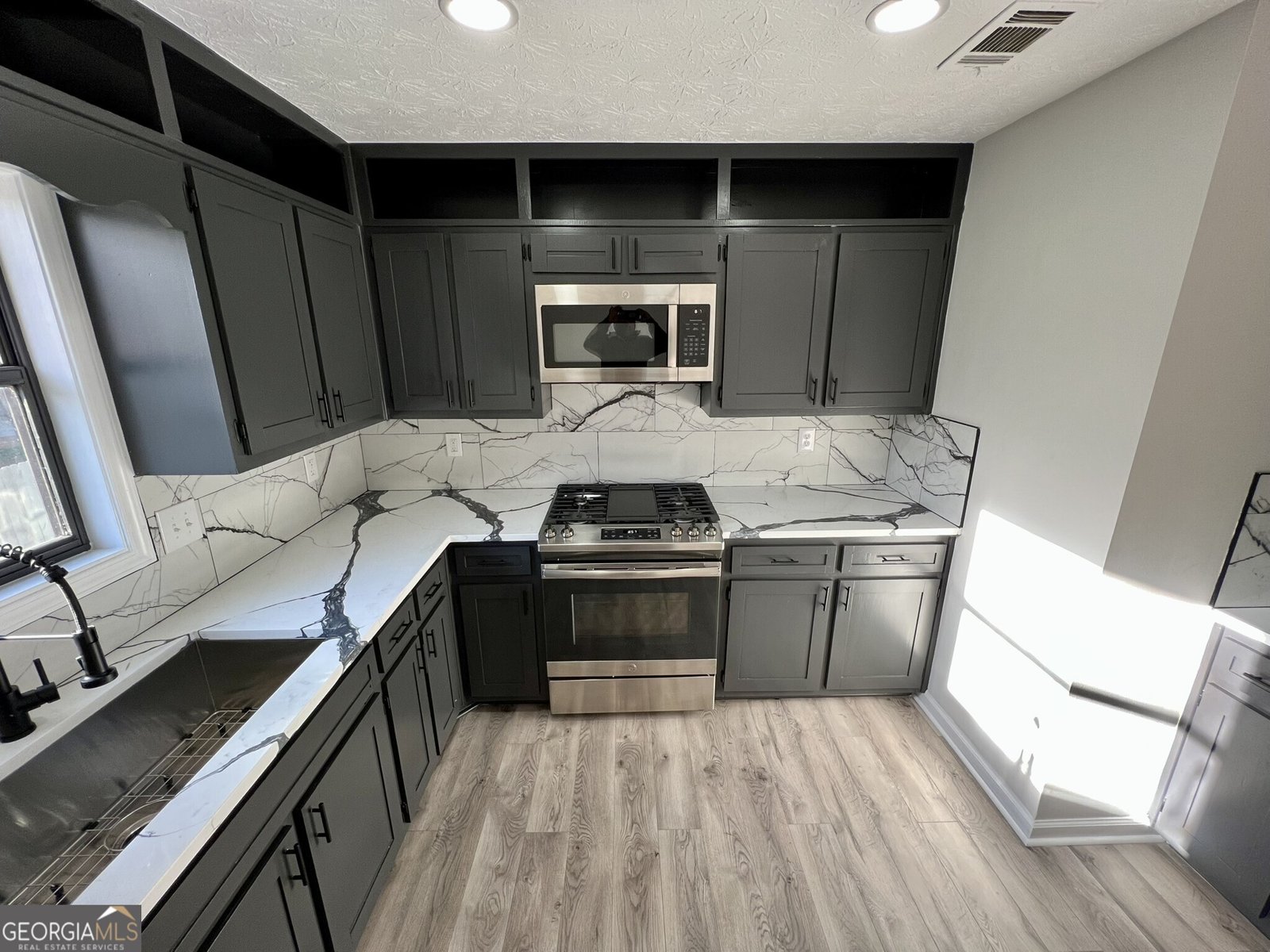295 LAMDEN Court Lawrenceville - 2