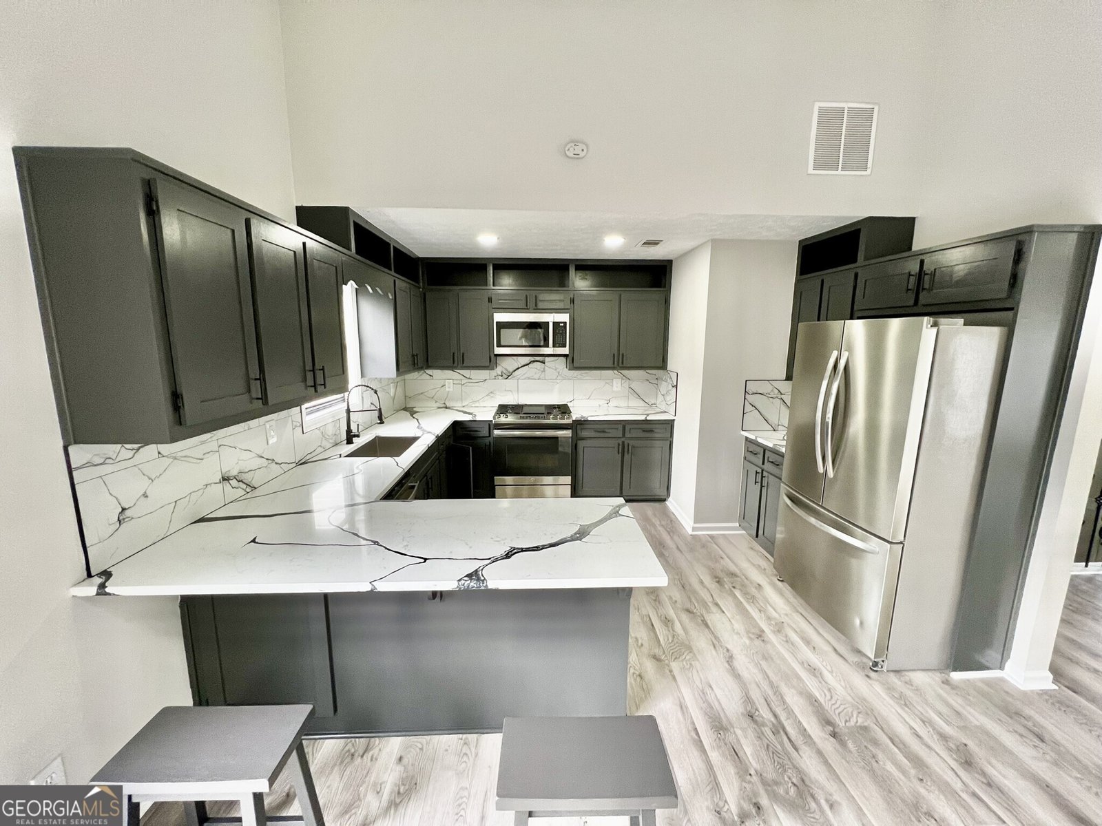 295 LAMDEN Court Lawrenceville - 6