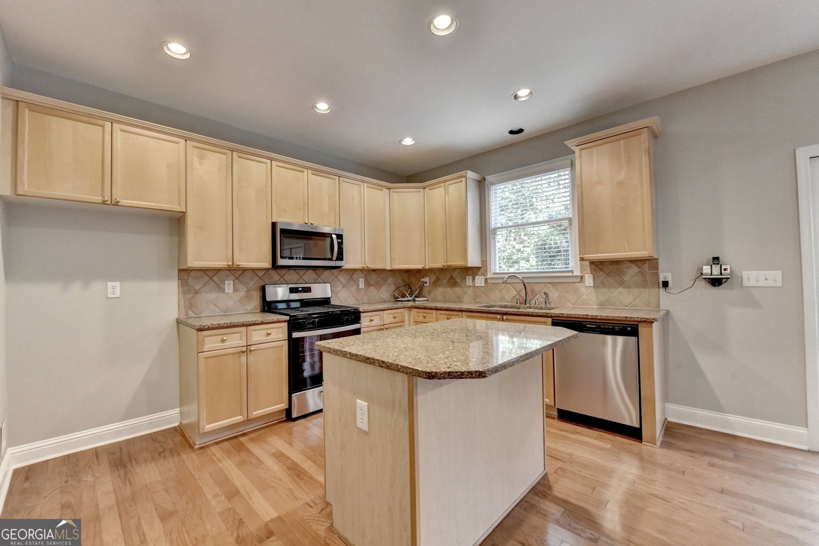 1301 Dayspring Trace Lawrenceville - 21