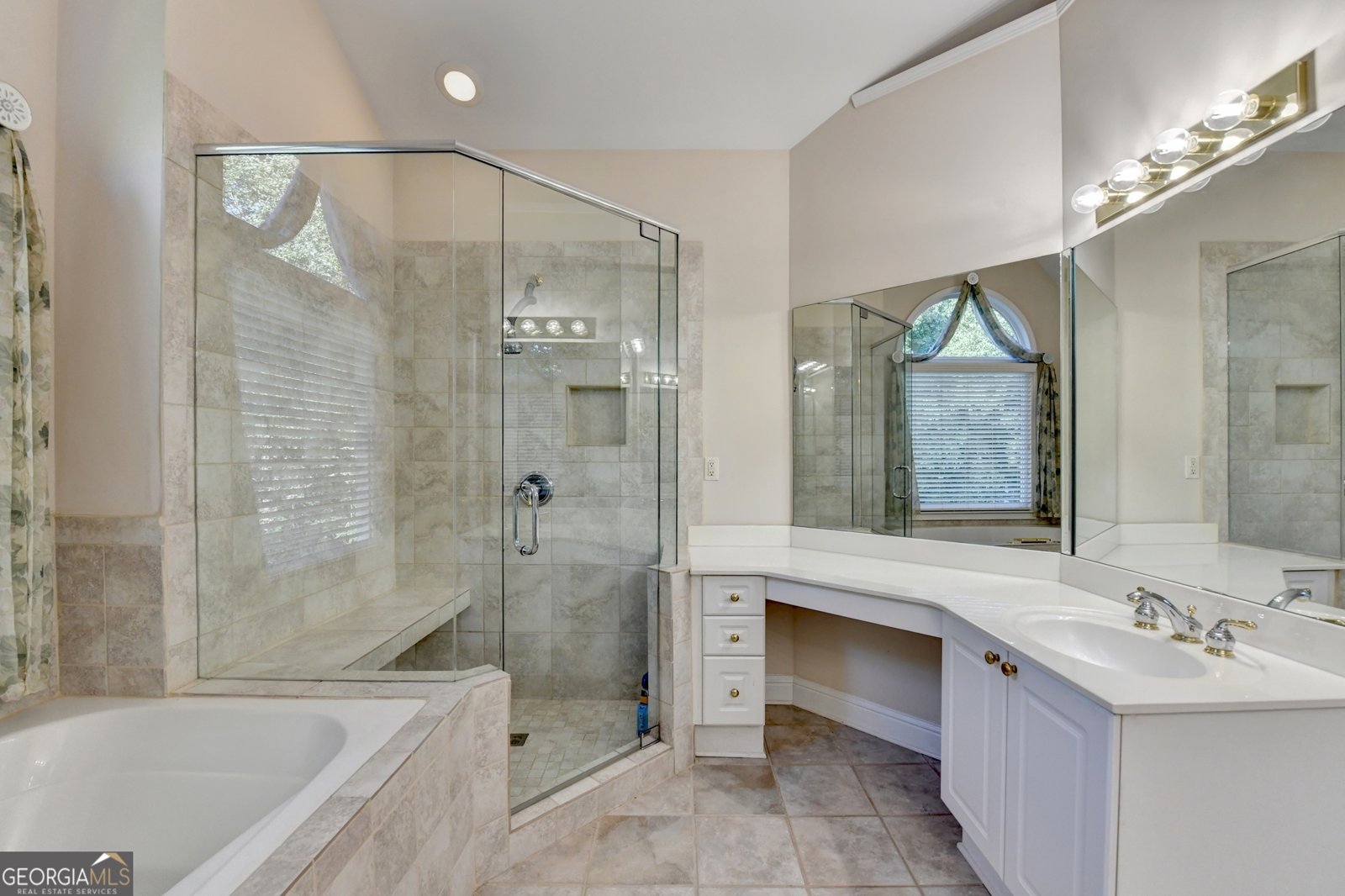 1301 Dayspring Trace Lawrenceville - 39