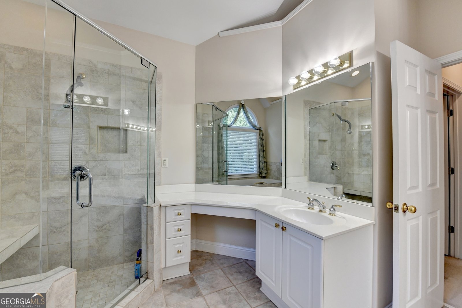 1301 Dayspring Trace Lawrenceville - 41