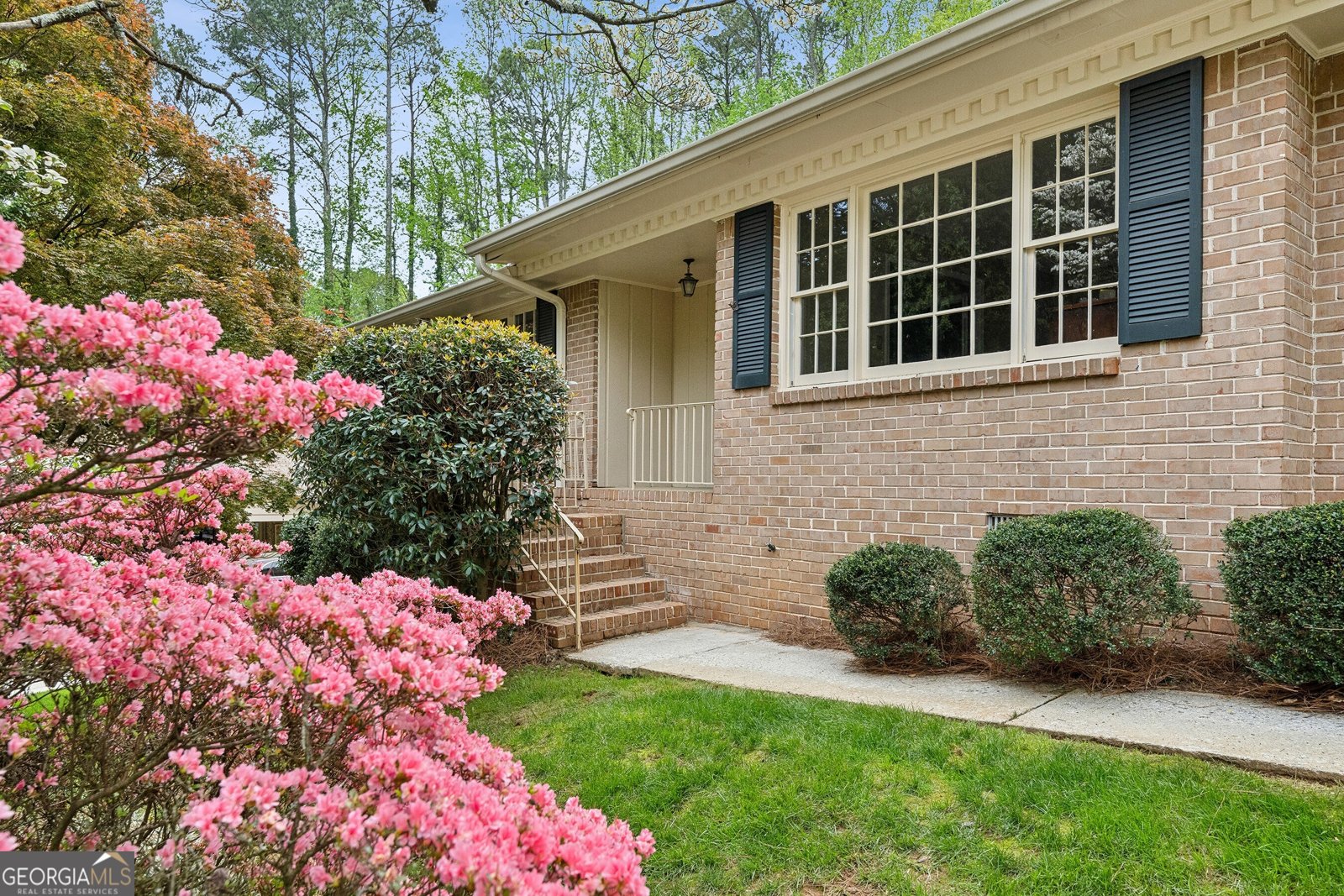 3755 Kayanne Court Tucker - 3