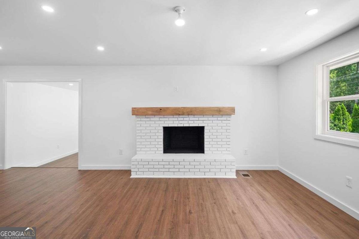 401 COTTONWOOD Drive Woodstock - 7