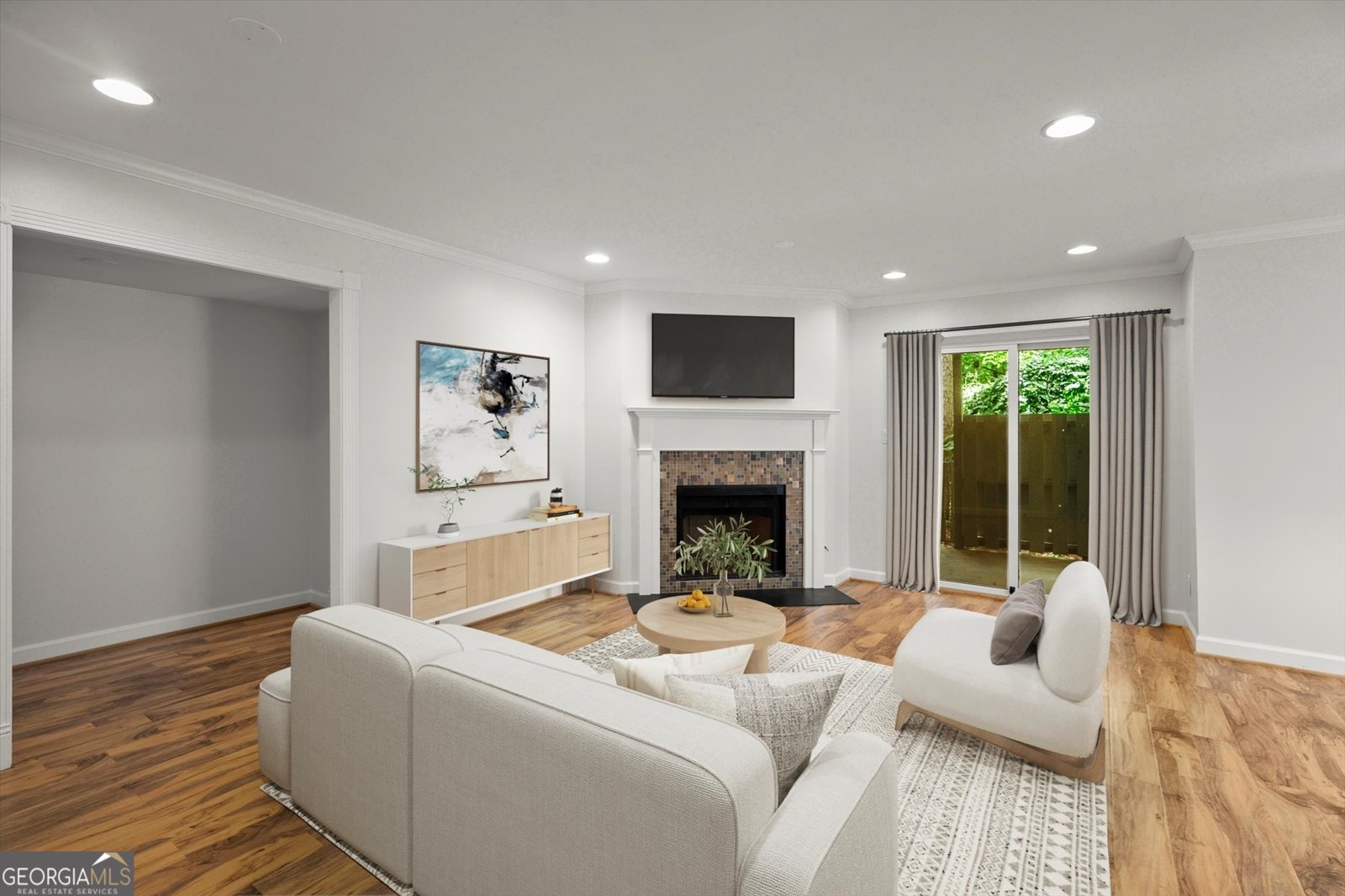 1384 Crossing Drive Atlanta - 3