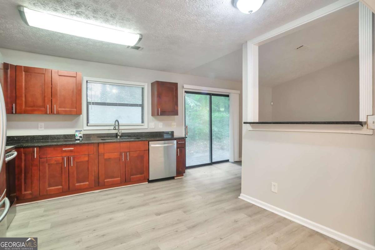 5577 Whittondale Road Lithonia - 8