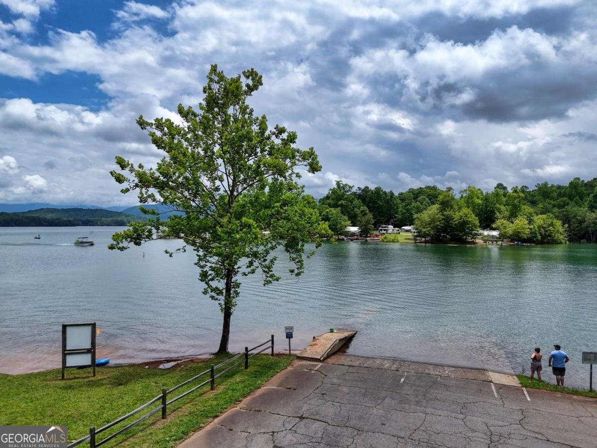 124 Lakeside Estates Drive Hayesville - 39