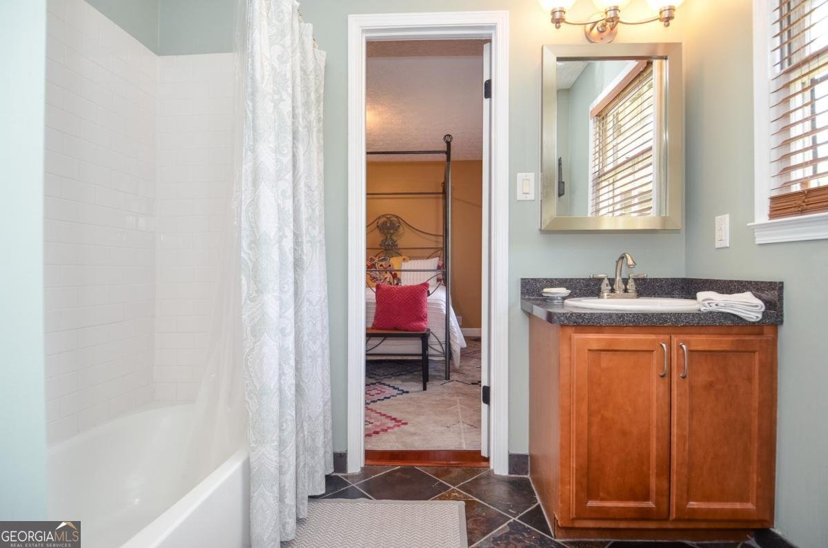 2997 Happy Hollow Drive Conyers - 40