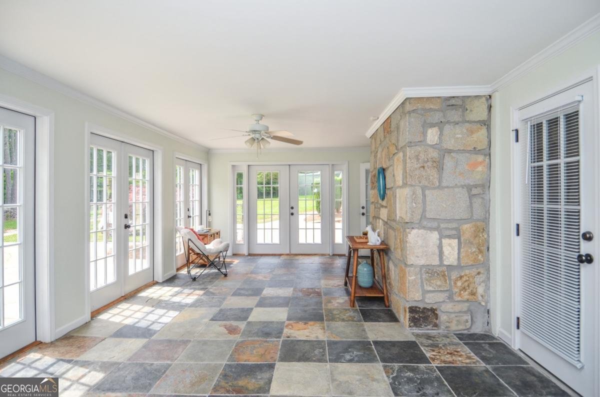 2997 Happy Hollow Drive Conyers - 75