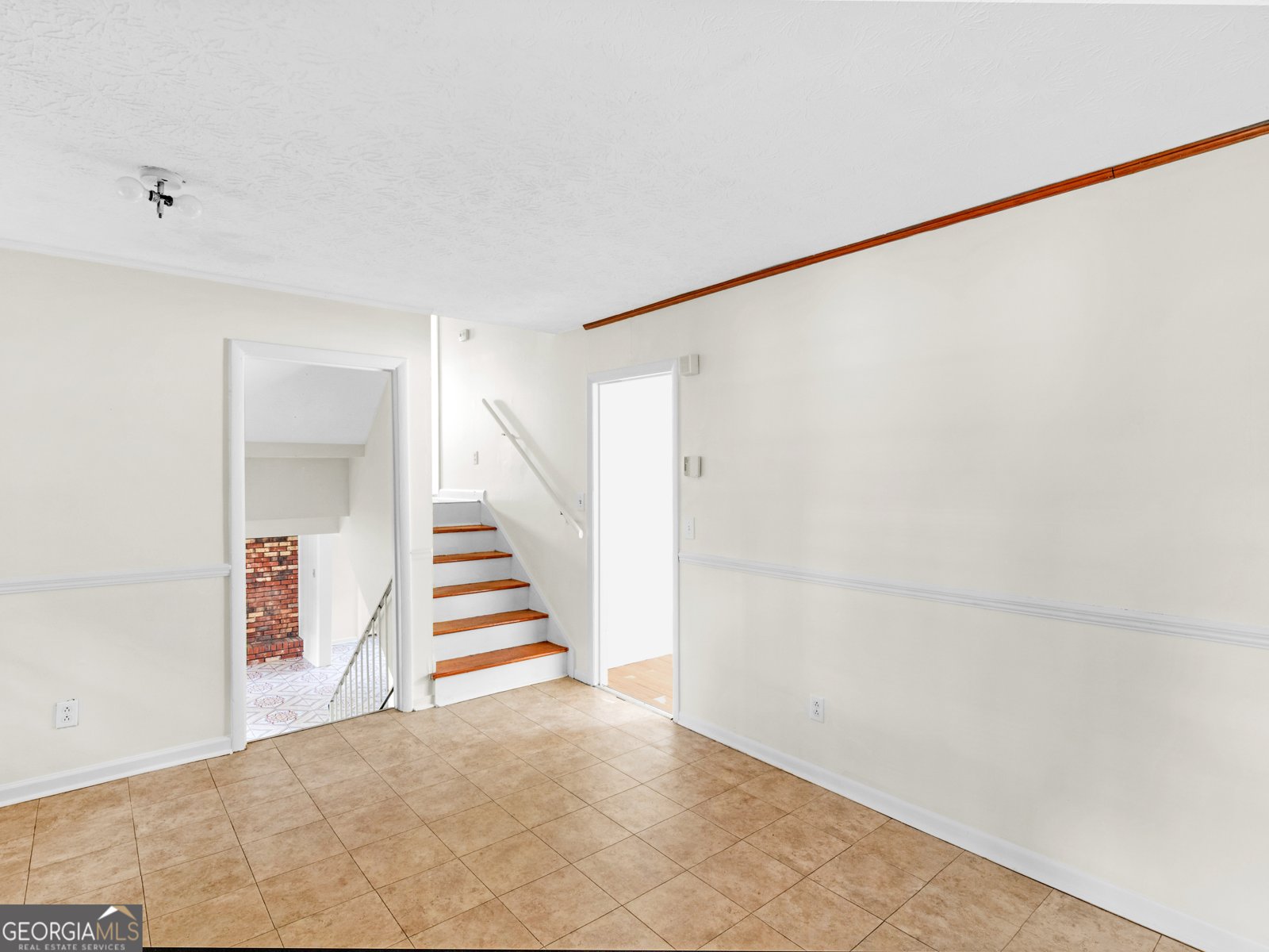 8310 Meridian Drive Riverdale - 8