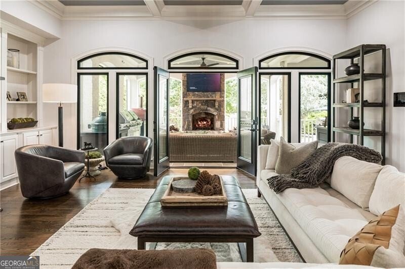 15595 Birmingham Highway Alpharetta - 22
