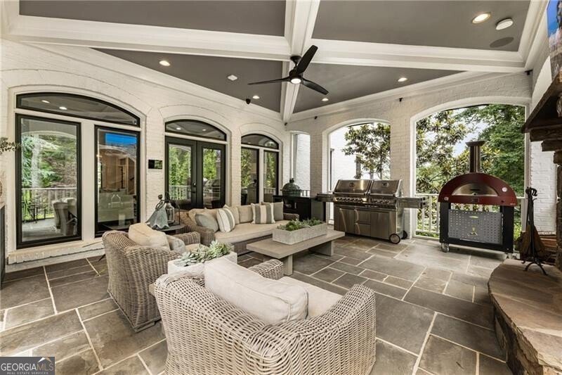 15595 Birmingham Highway Alpharetta - 40