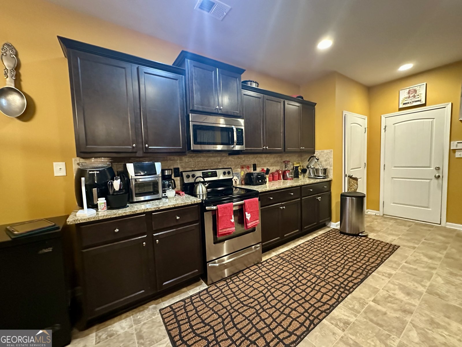 942 Amelia Drive Byron - 16