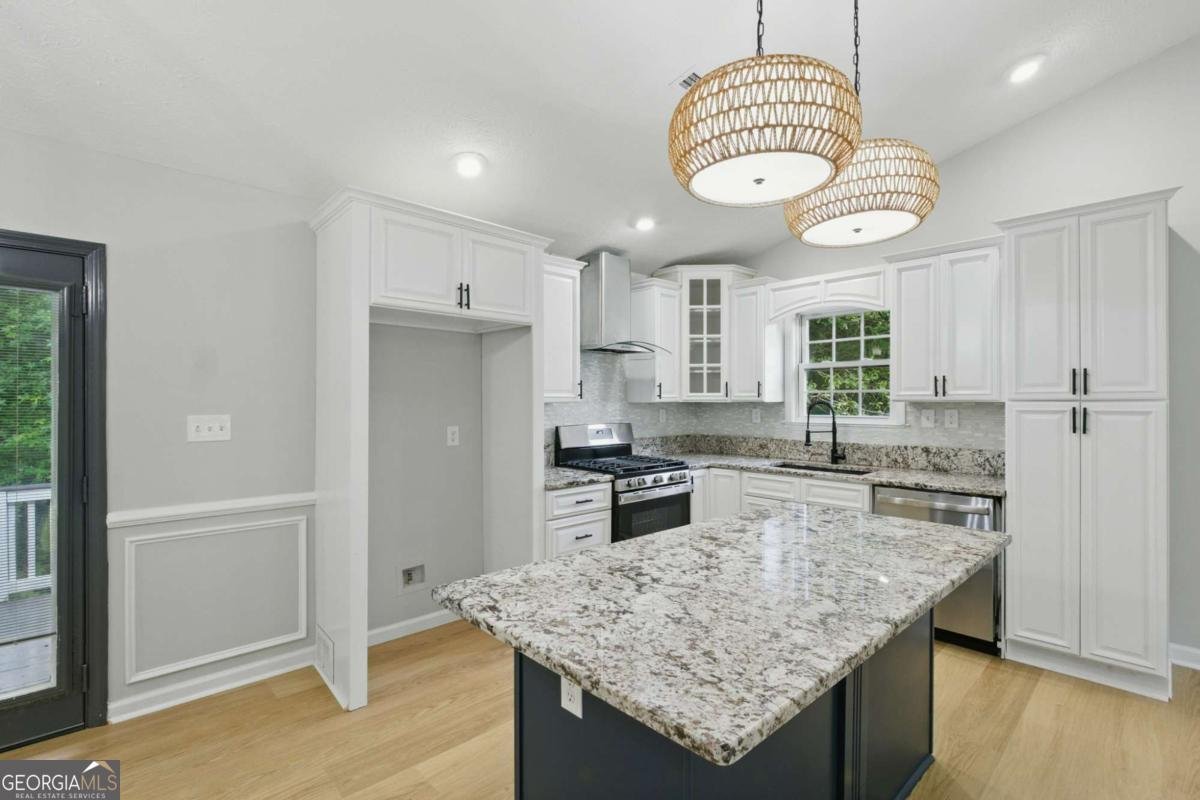 11020 Knotty Pine Place Hampton - 8