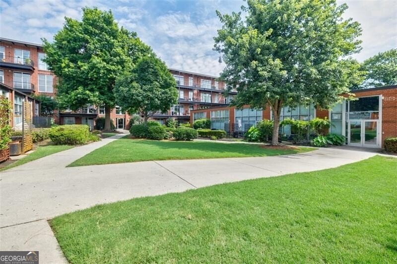 5200 Peachtree Road Atlanta - 1