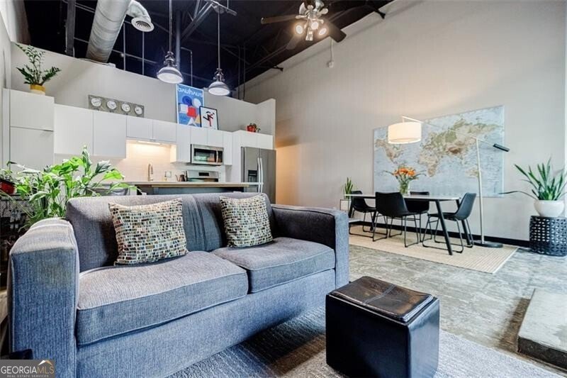 5200 Peachtree Road Atlanta - 13