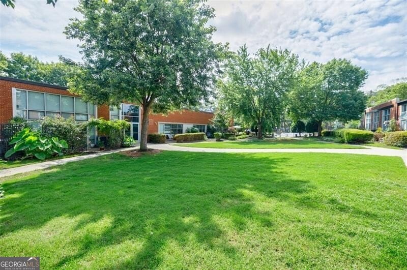 5200 Peachtree Road Atlanta - 2