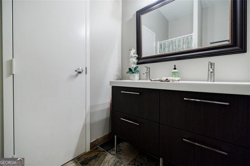 5200 Peachtree Road Atlanta - 36