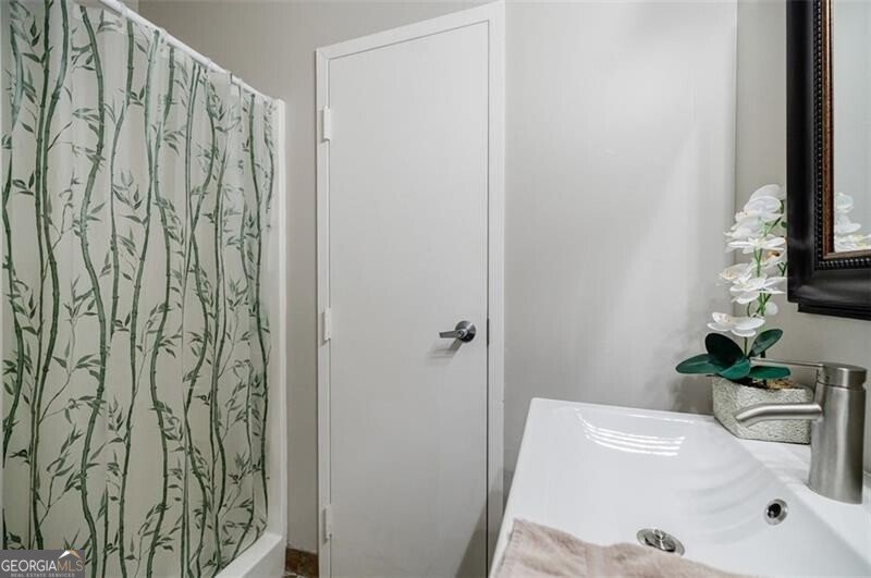 5200 Peachtree Road Atlanta - 37