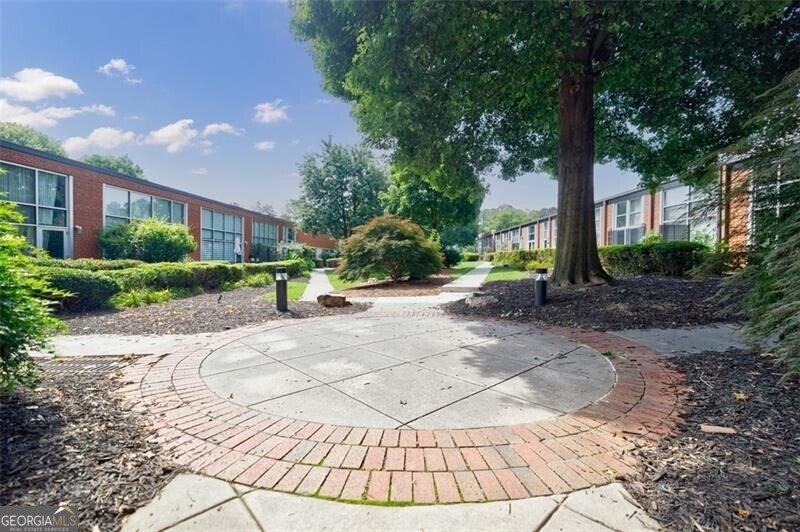 5200 Peachtree Road Atlanta - 4
