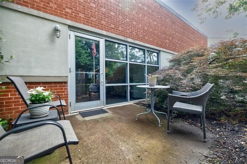 5200 Peachtree Road Atlanta - 44