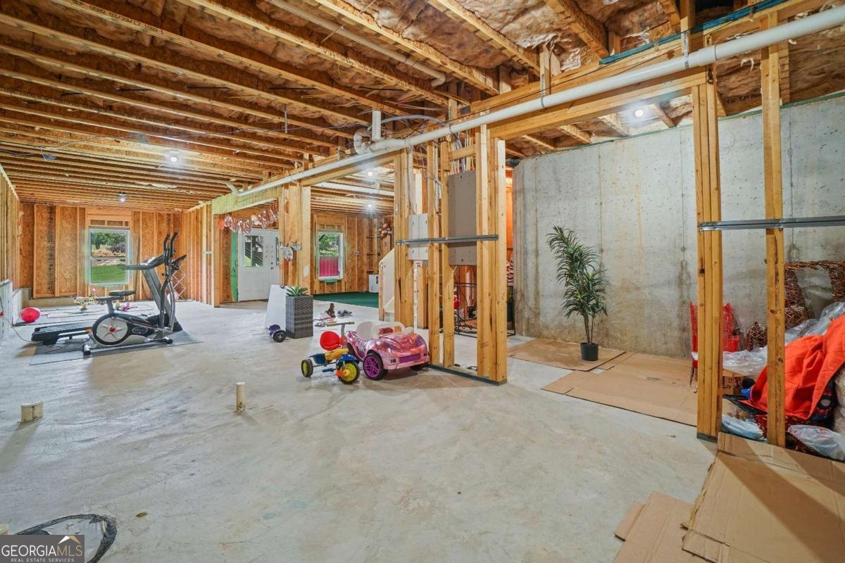 4154 Hawking Drive Suwanee - 35