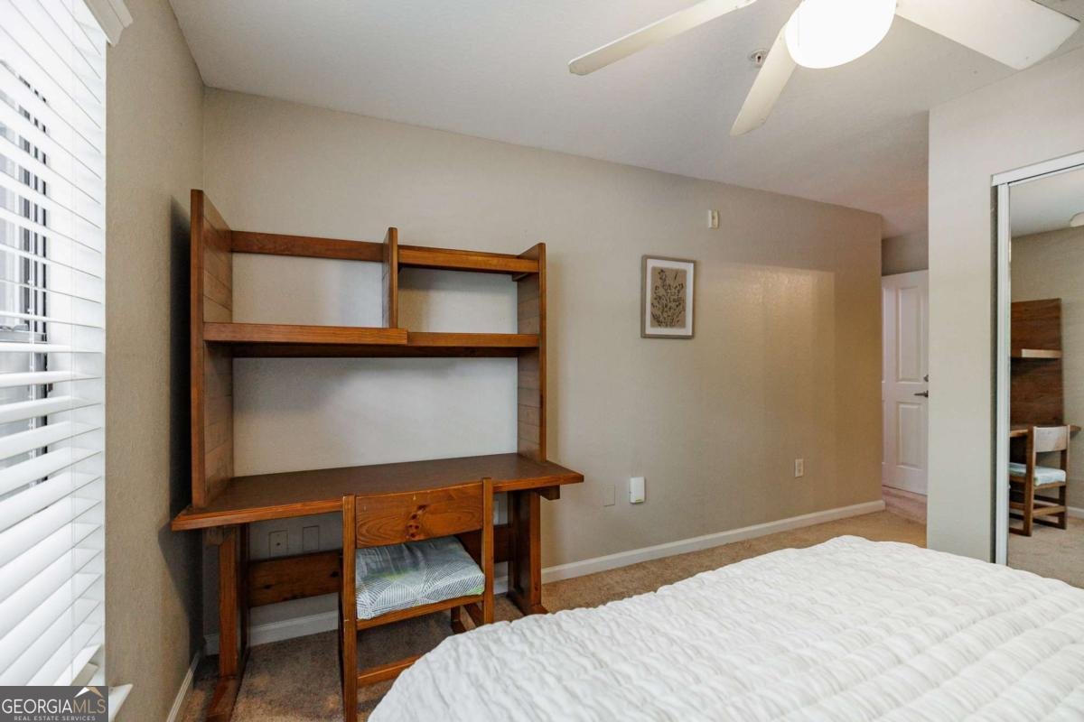 211 North Avenue Athens - 16