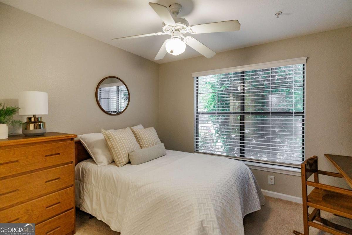 211 North Avenue Athens - 18
