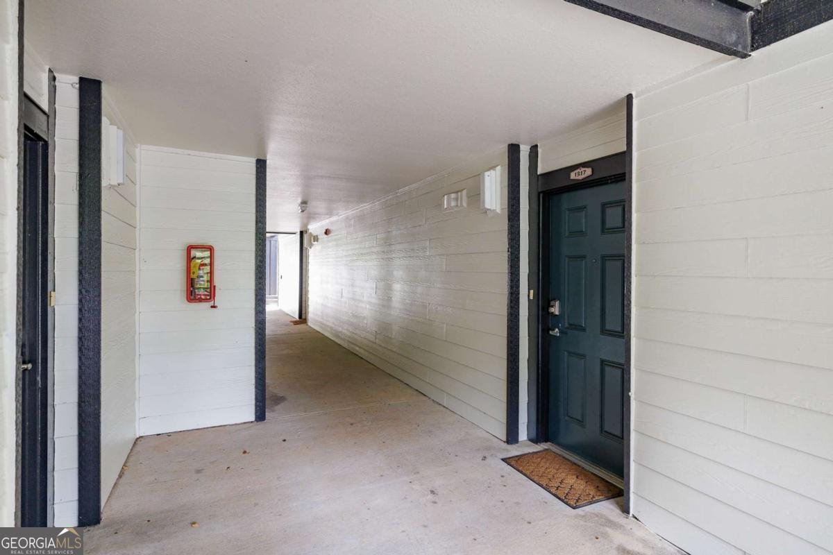 211 North Avenue Athens - 5