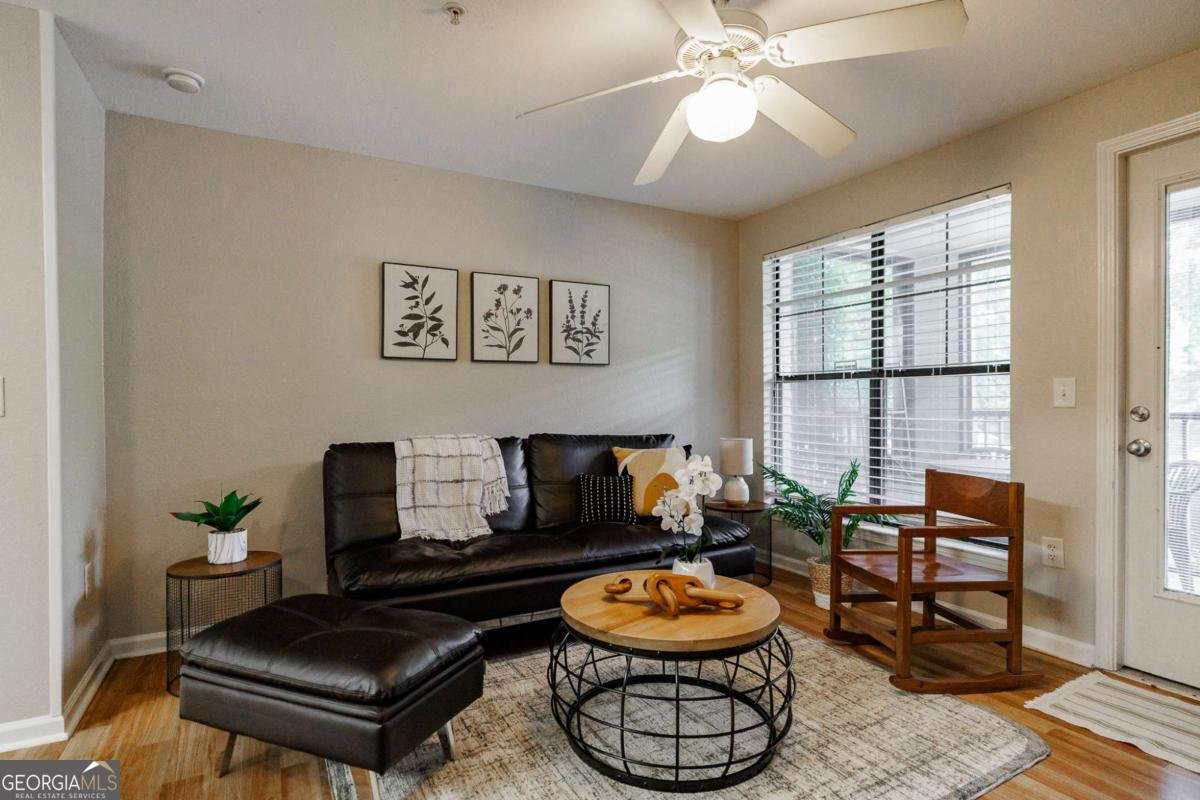 211 North Avenue Athens - 6
