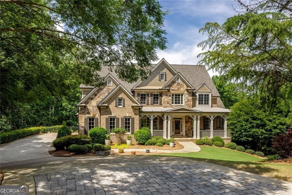 930 Shepards Court Roswell - 1