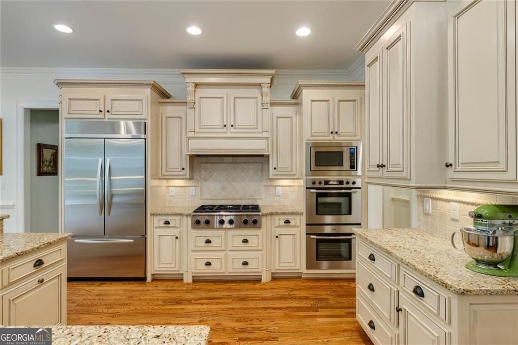 930 Shepards Court Roswell - 28