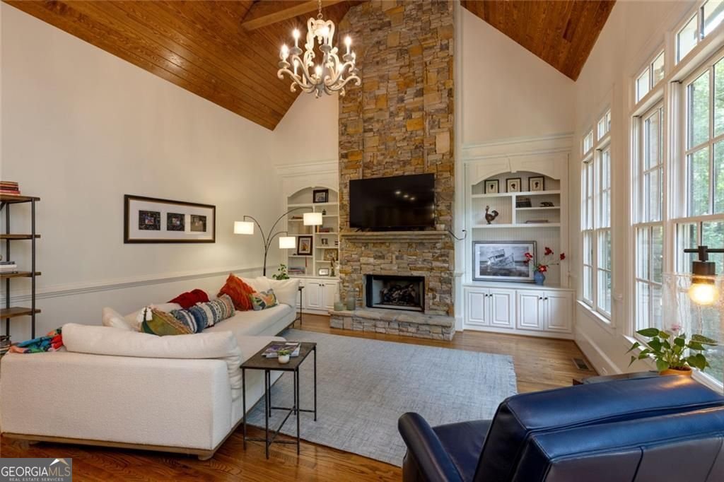 930 Shepards Court Roswell - 30