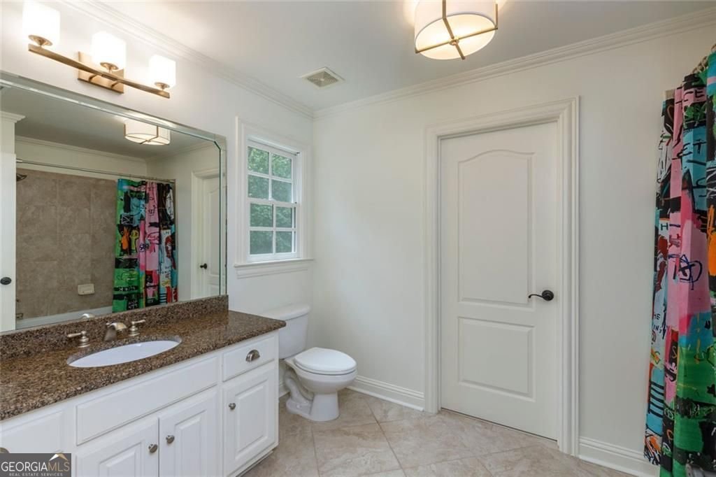 930 Shepards Court Roswell - 48