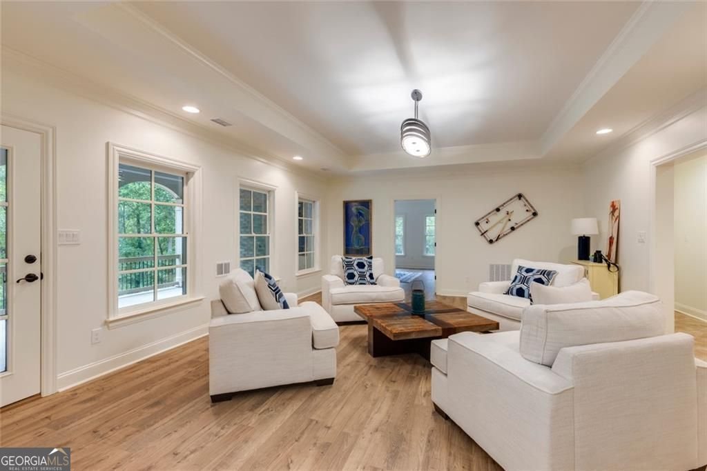 930 Shepards Court Roswell - 51