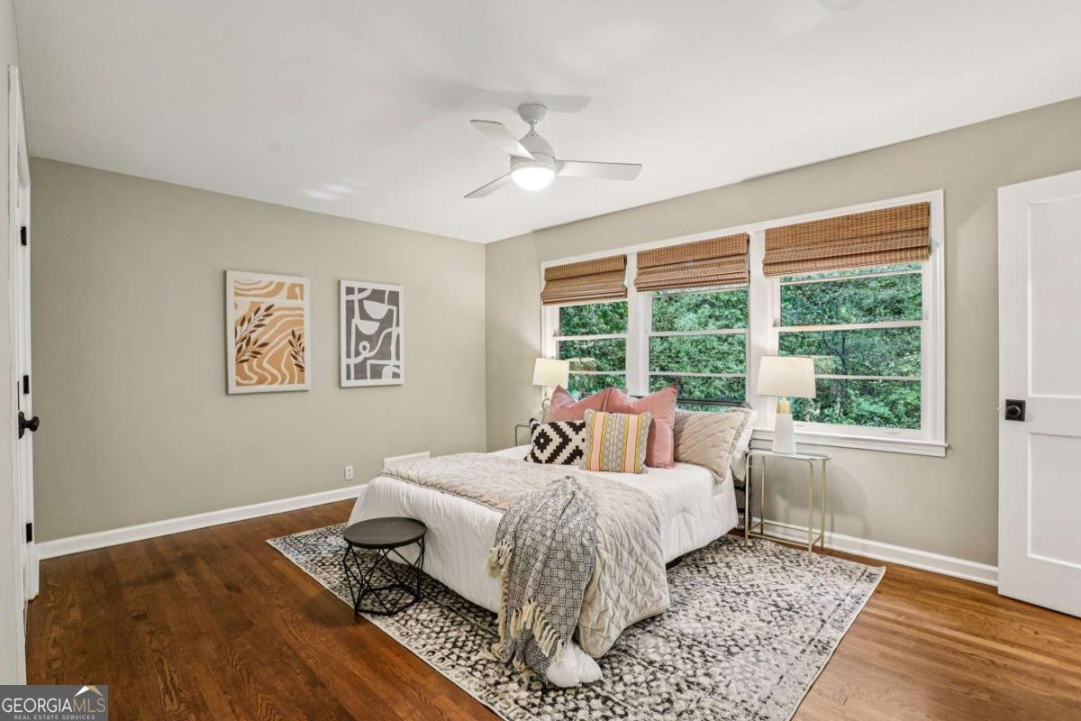 2233 Clairmont Road Atlanta - 17