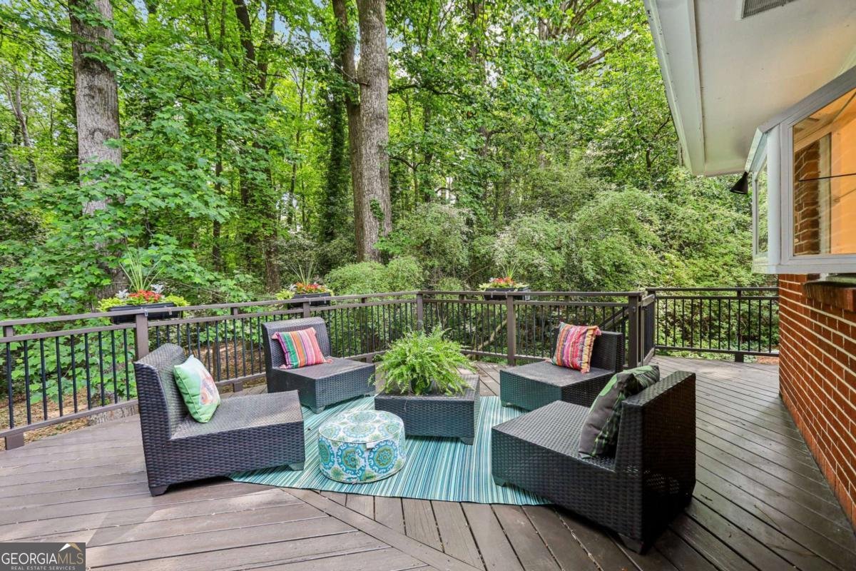 2233 Clairmont Road Atlanta - 28