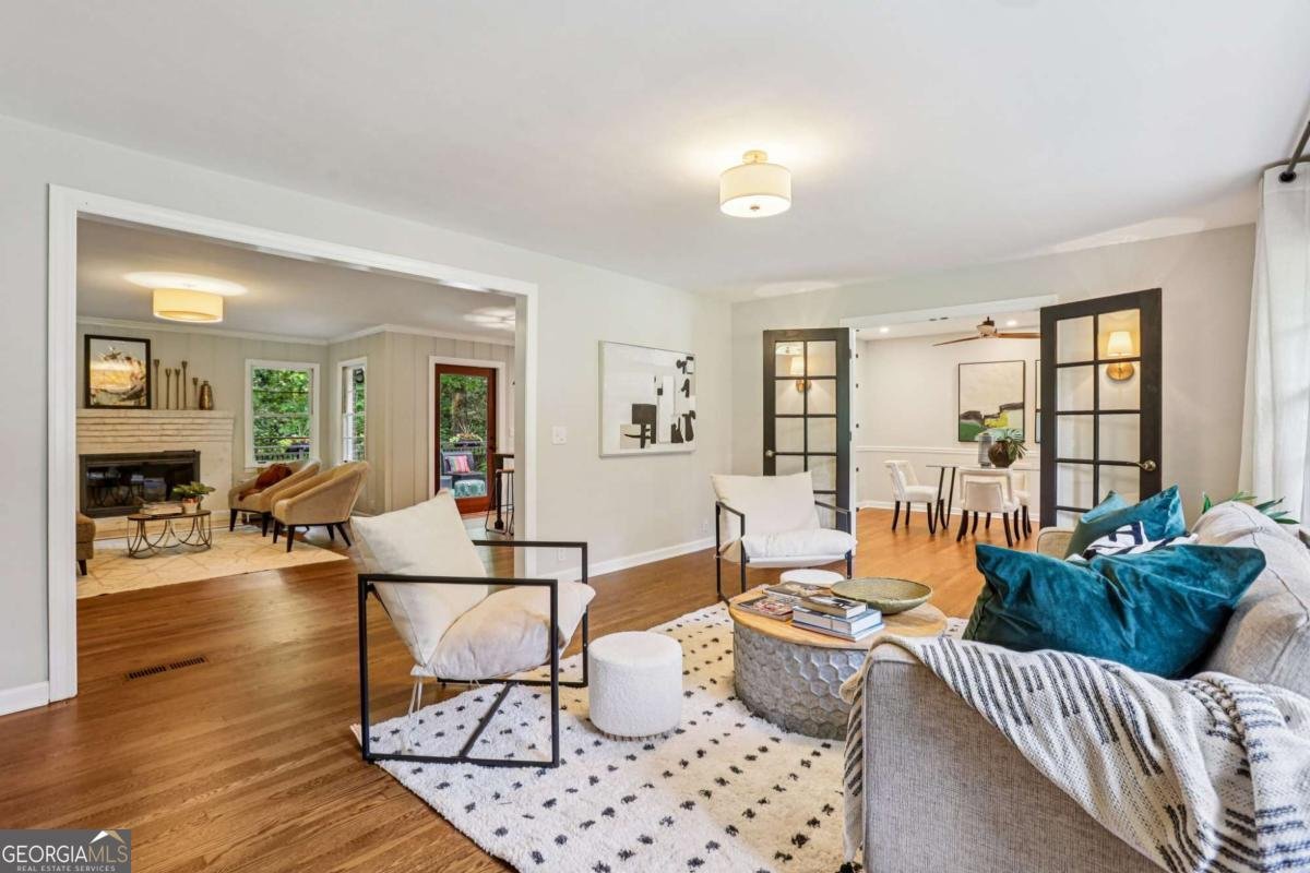 2233 Clairmont Road Atlanta - 4