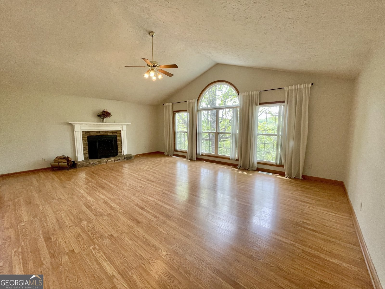 610 Coolsprings Lane Woodstock - 13