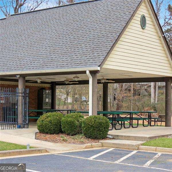610 Coolsprings Lane Woodstock - 52