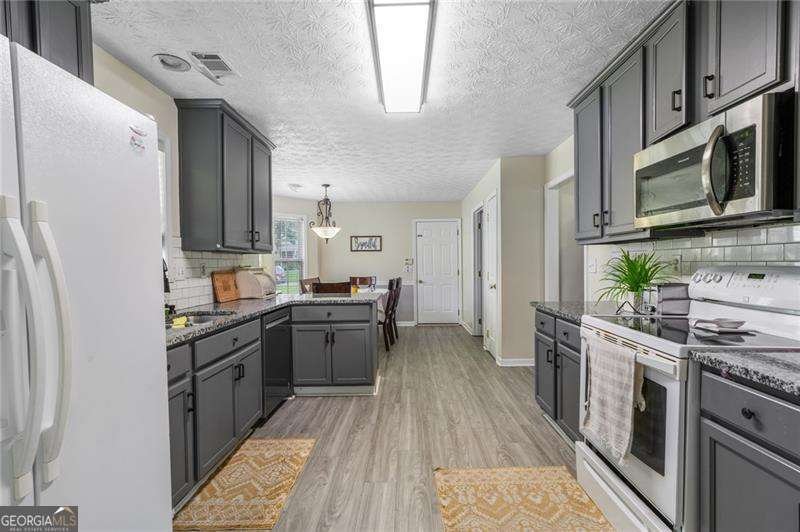 3589 Garden Manor Drive Loganville - 10