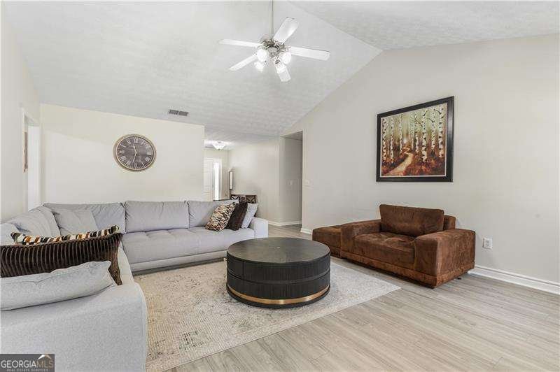 3589 Garden Manor Drive Loganville - 6