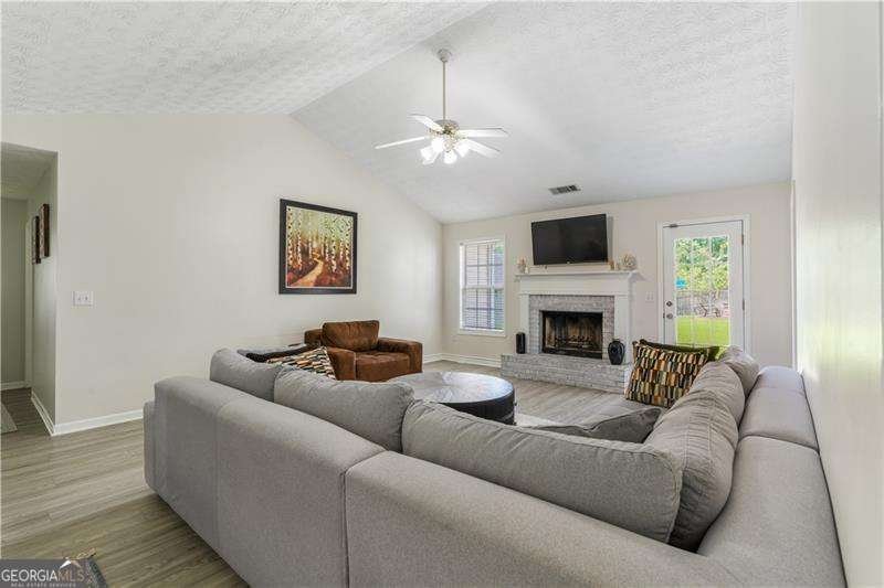 3589 Garden Manor Drive Loganville - 7
