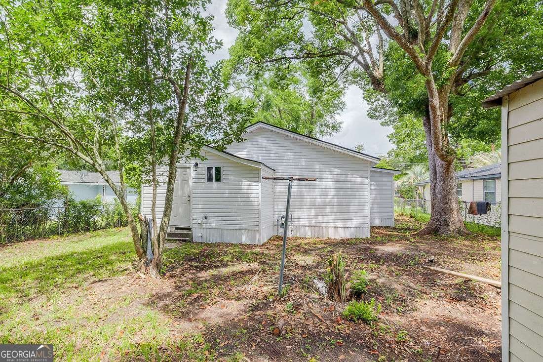 5215 Cordell Street Savannah - 28