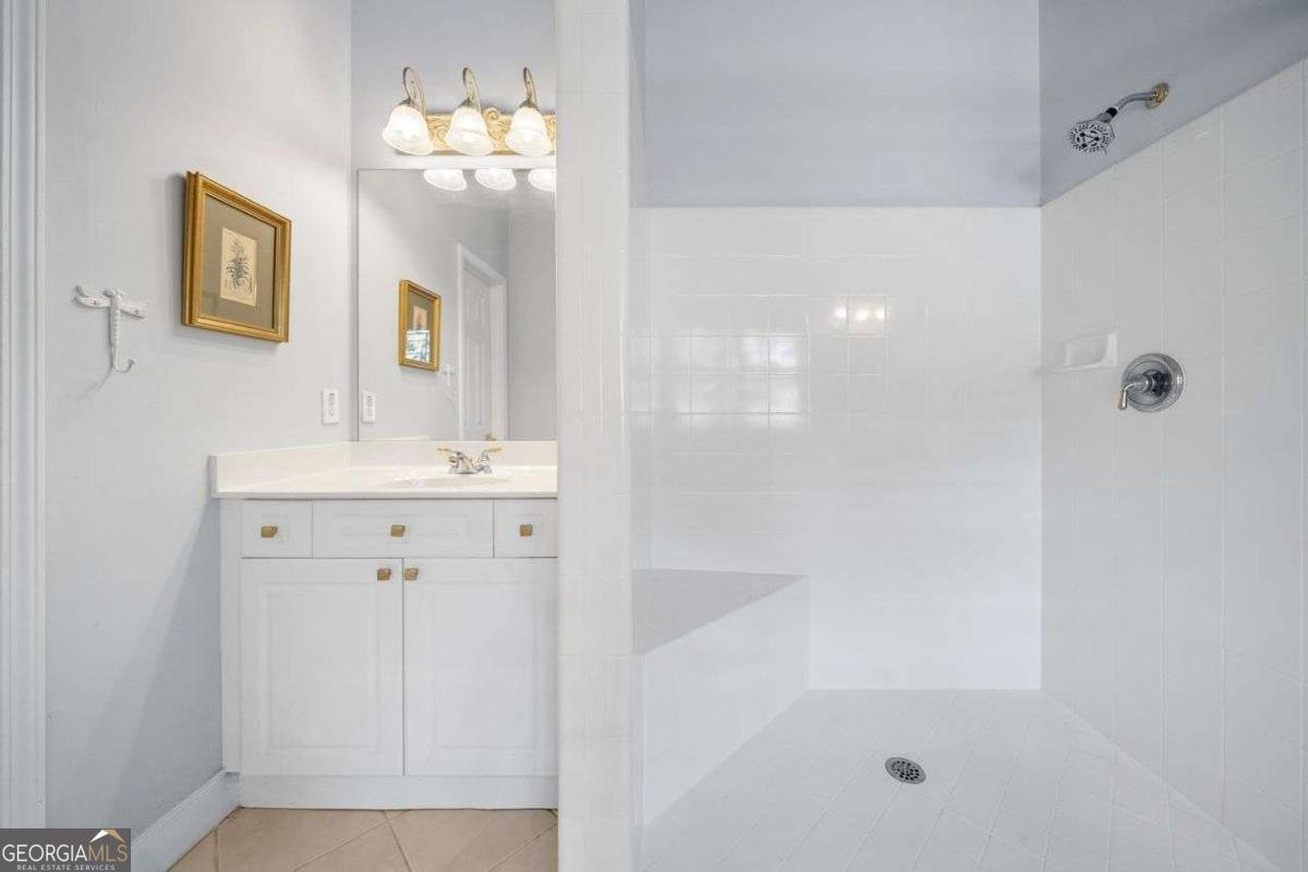 295 River Laurel Way Woodstock - 17