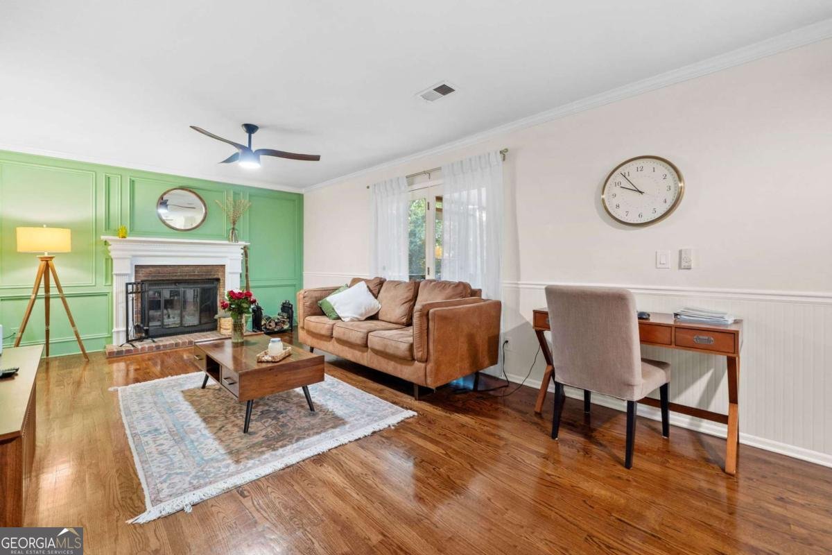 1438 Heritage Glen Drive Marietta - 2