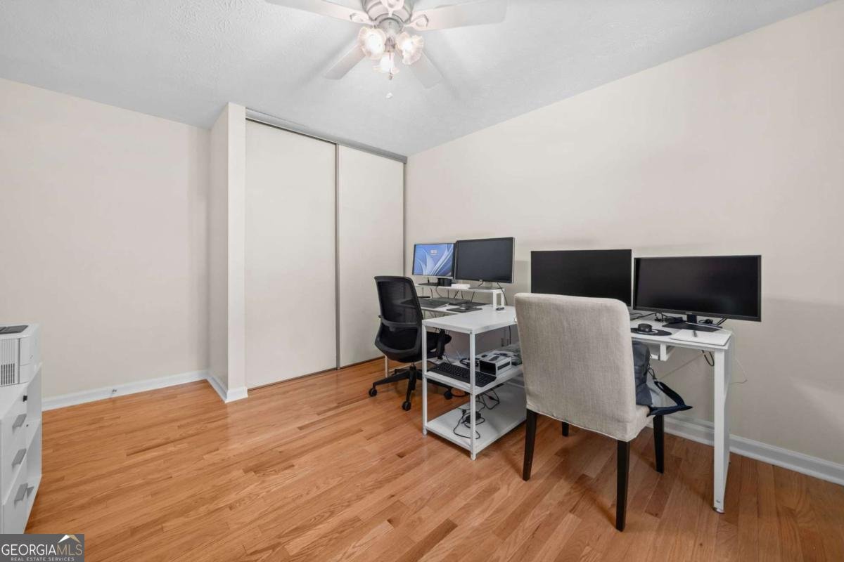 1438 Heritage Glen Drive Marietta - 23