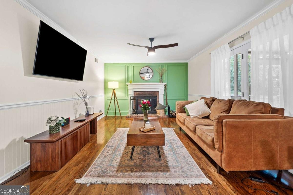 1438 Heritage Glen Drive Marietta - 3